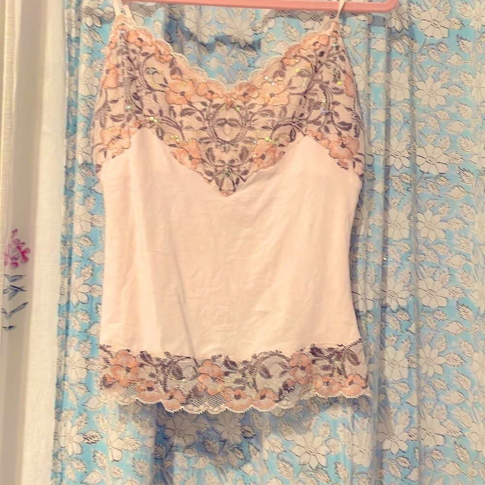 Gorgeous Express spaghetti strap top. Built in bra